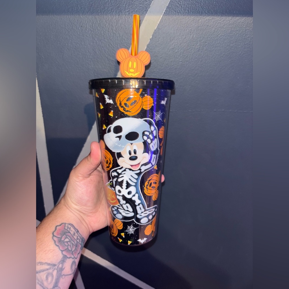 Mickey Halloween tumbler